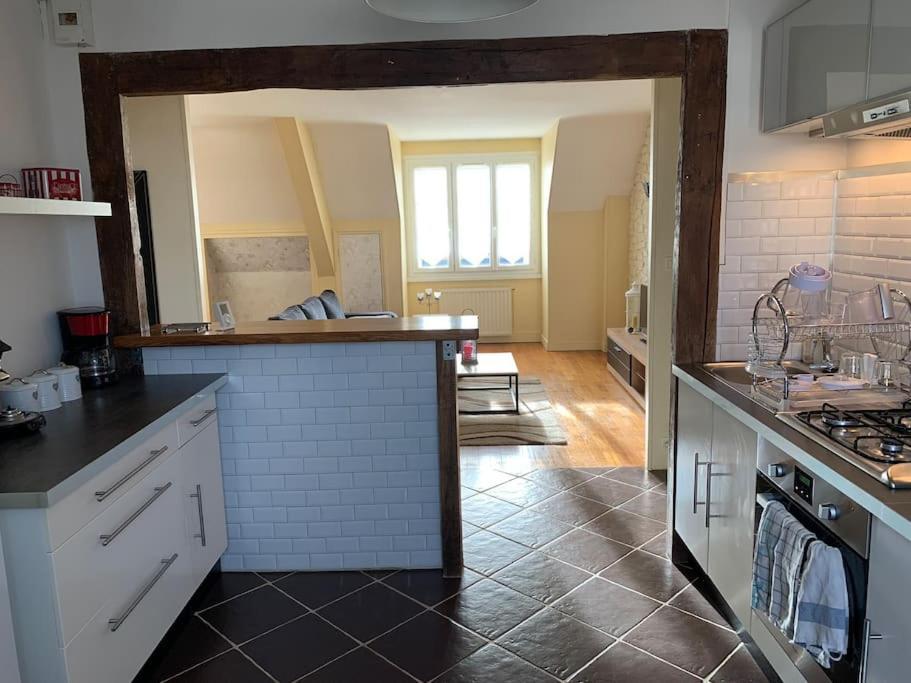 Nevers, Appartement De Standing Proche De La Gare ภายนอก รูปภาพ