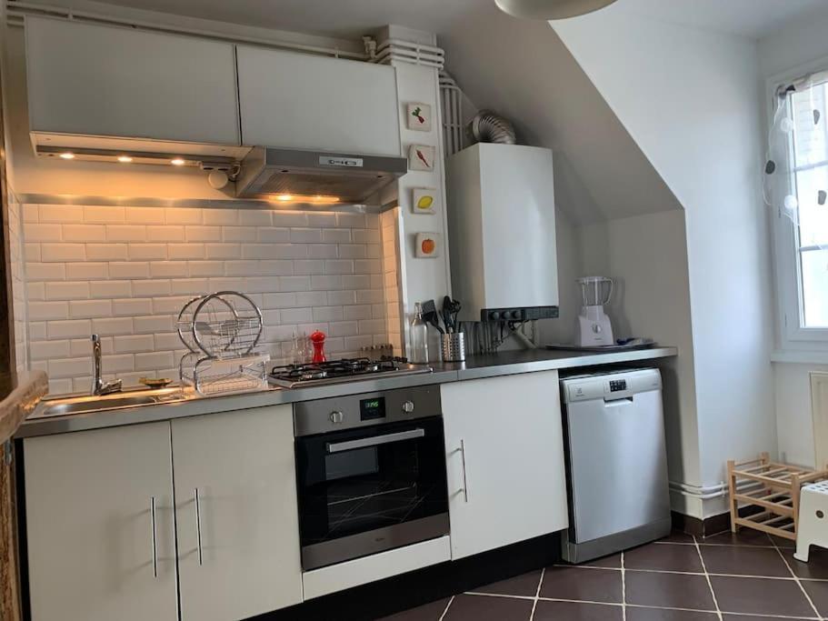 Nevers, Appartement De Standing Proche De La Gare ภายนอก รูปภาพ